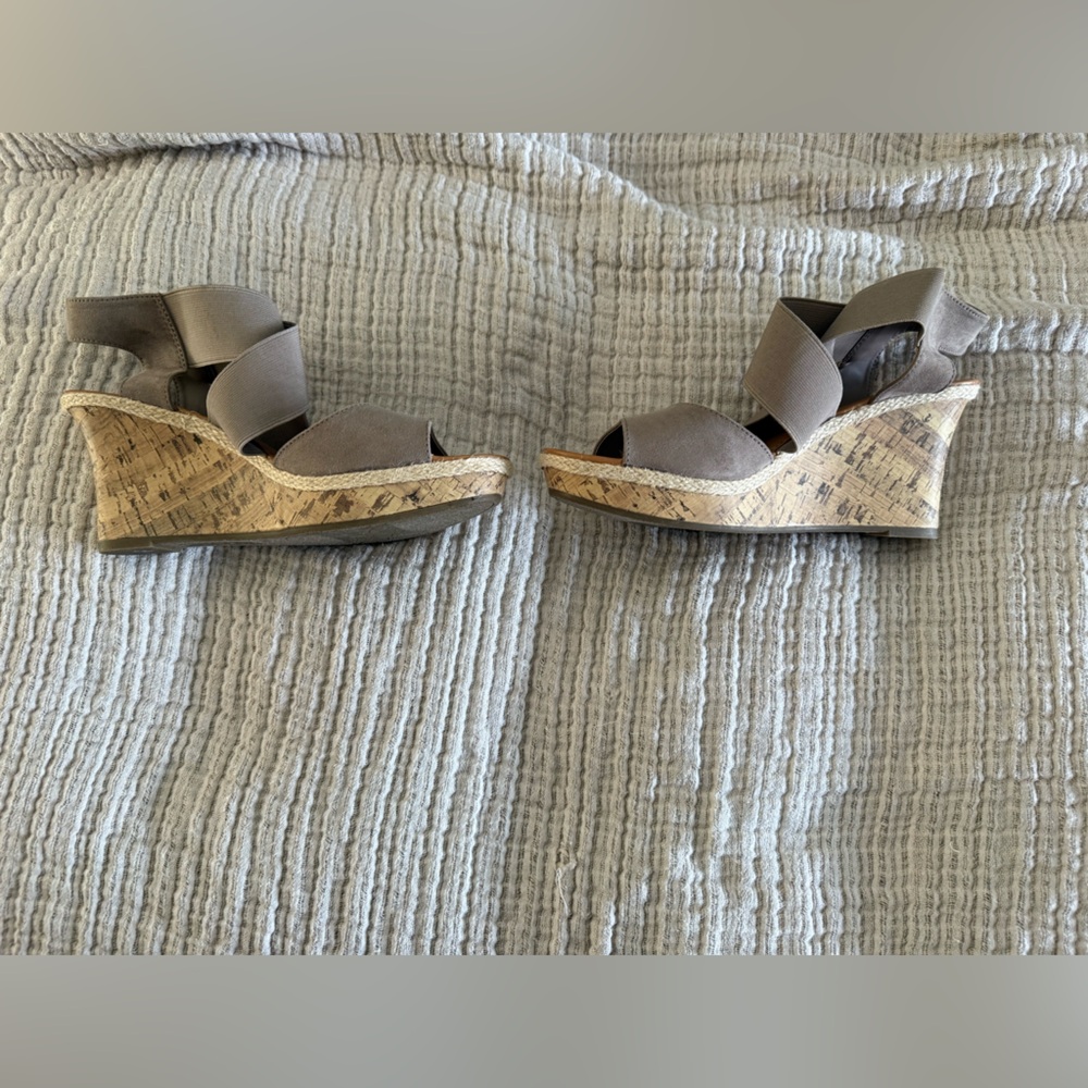 a.n.a Tan Espadrilles with Wide Straps - Picture 4 of 6